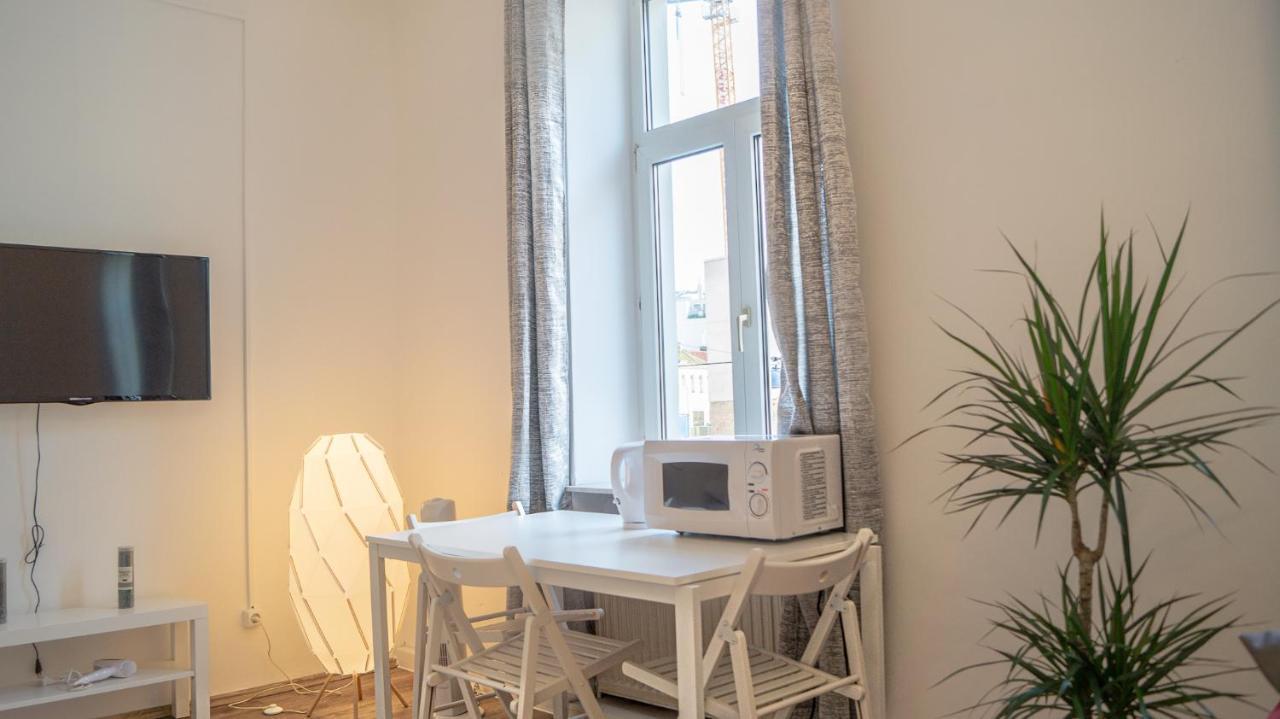 Apartamento Spacious Shared Schoenbrunn