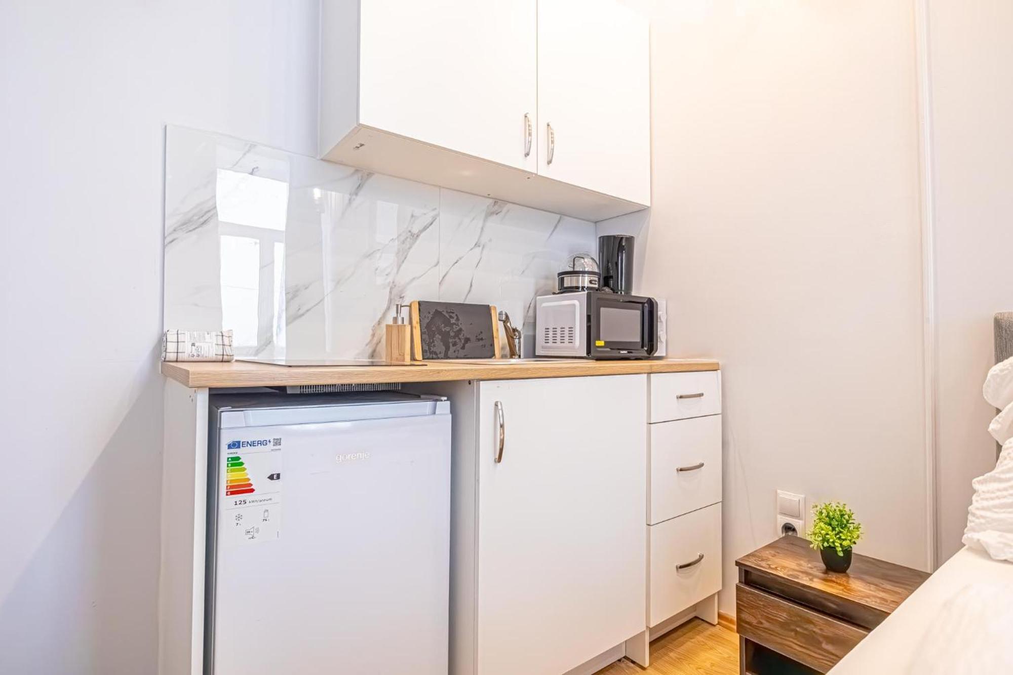 Spacious Shared Schoenbrunn * Viena