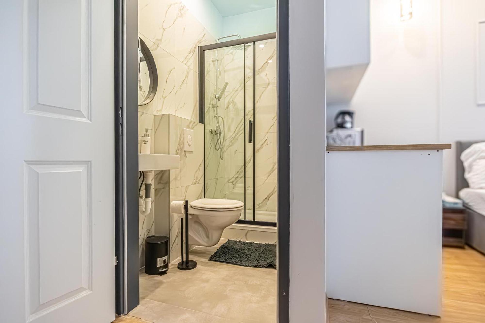 Spacious Shared Schoenbrunn Apartamento