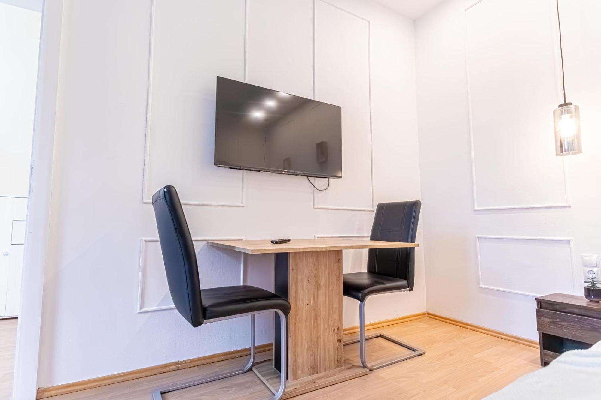 Spacious Shared Schoenbrunn Apartamento Viena
