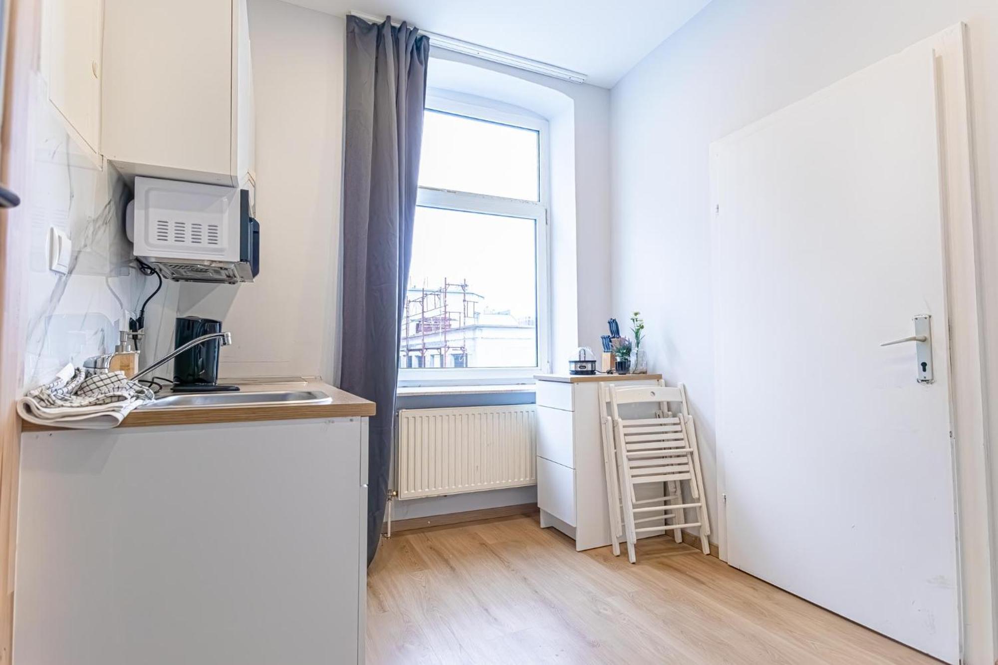 Spacious Shared Schoenbrunn * Viena